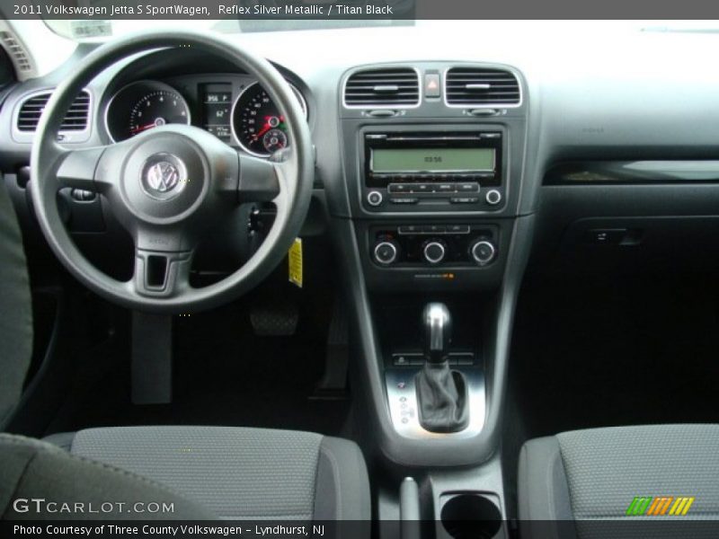 Reflex Silver Metallic / Titan Black 2011 Volkswagen Jetta S SportWagen