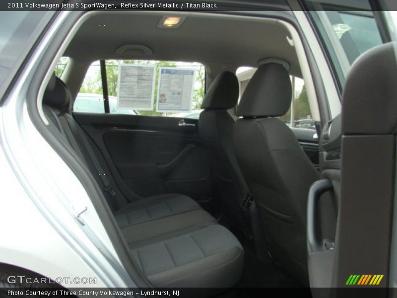 Reflex Silver Metallic / Titan Black 2011 Volkswagen Jetta S SportWagen