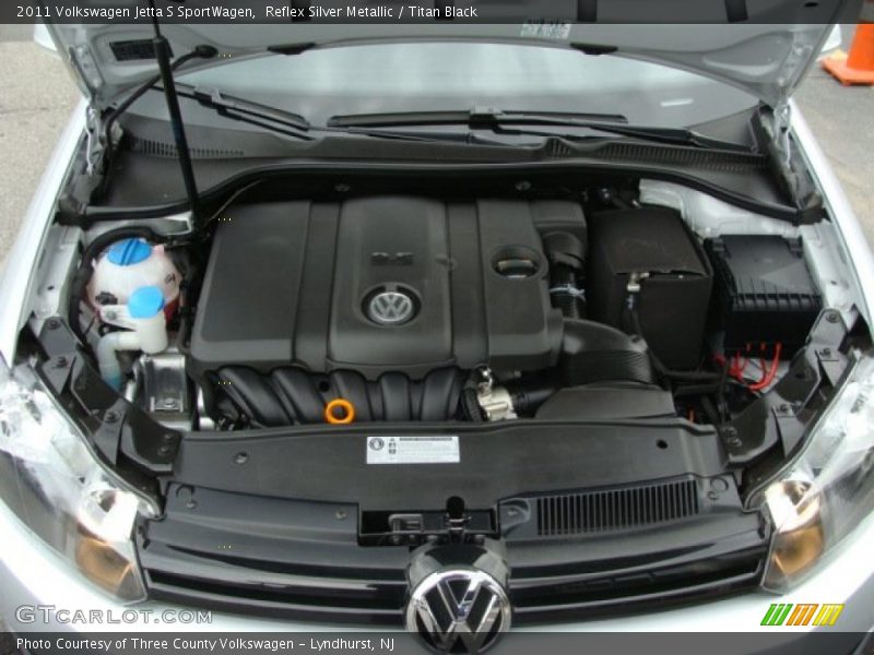 Reflex Silver Metallic / Titan Black 2011 Volkswagen Jetta S SportWagen