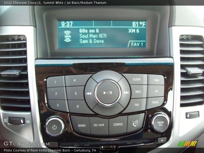 Summit White / Jet Black/Medium Titanium 2012 Chevrolet Cruze LS