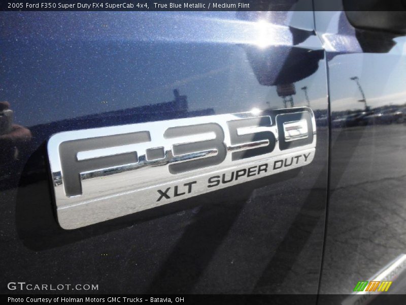  2005 F350 Super Duty FX4 SuperCab 4x4 Logo