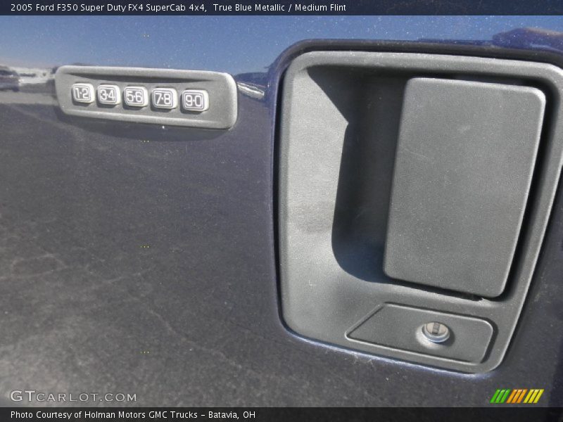 True Blue Metallic / Medium Flint 2005 Ford F350 Super Duty FX4 SuperCab 4x4