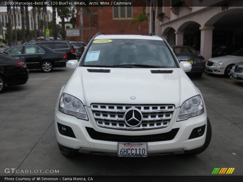 Arctic White / Cashmere 2009 Mercedes-Benz ML 320 BlueTec 4Matic