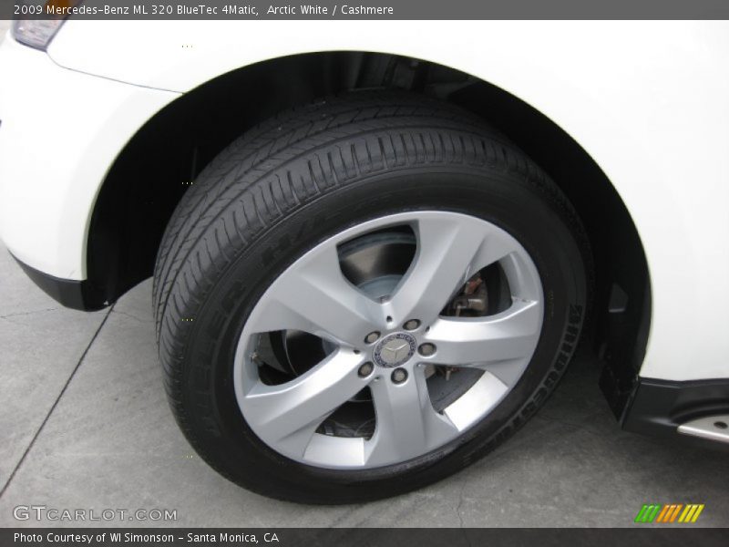 Arctic White / Cashmere 2009 Mercedes-Benz ML 320 BlueTec 4Matic