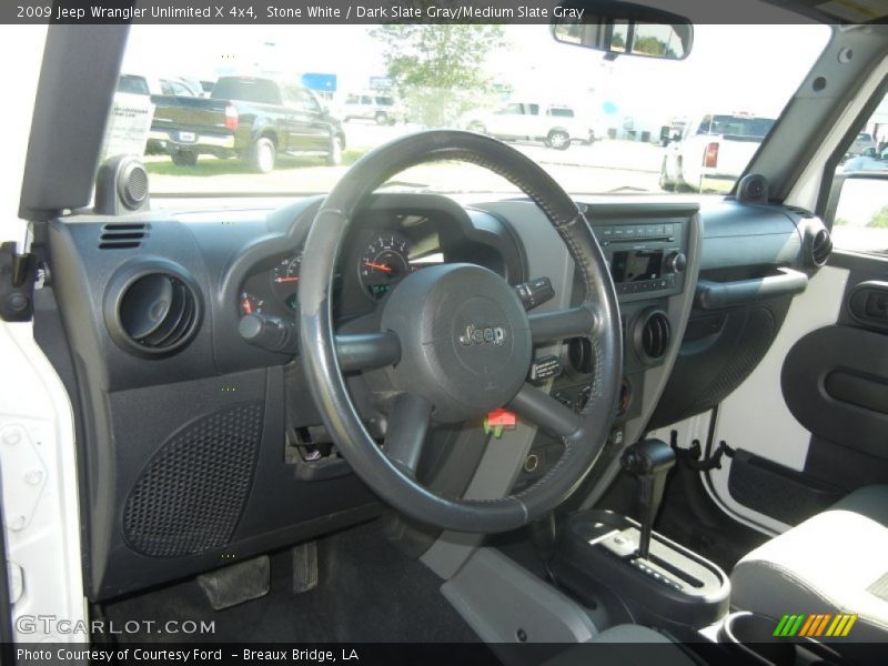 Stone White / Dark Slate Gray/Medium Slate Gray 2009 Jeep Wrangler Unlimited X 4x4