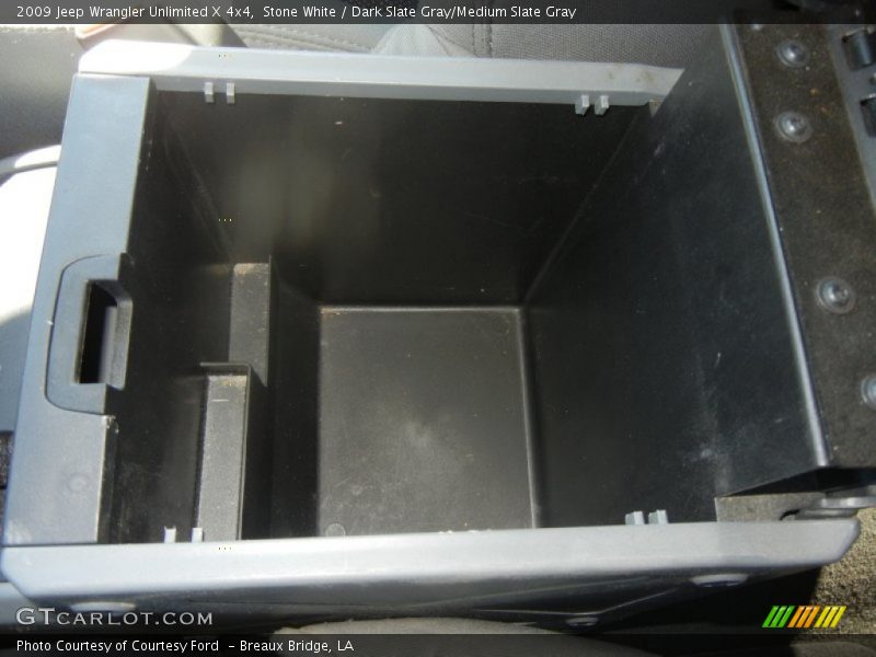 Stone White / Dark Slate Gray/Medium Slate Gray 2009 Jeep Wrangler Unlimited X 4x4