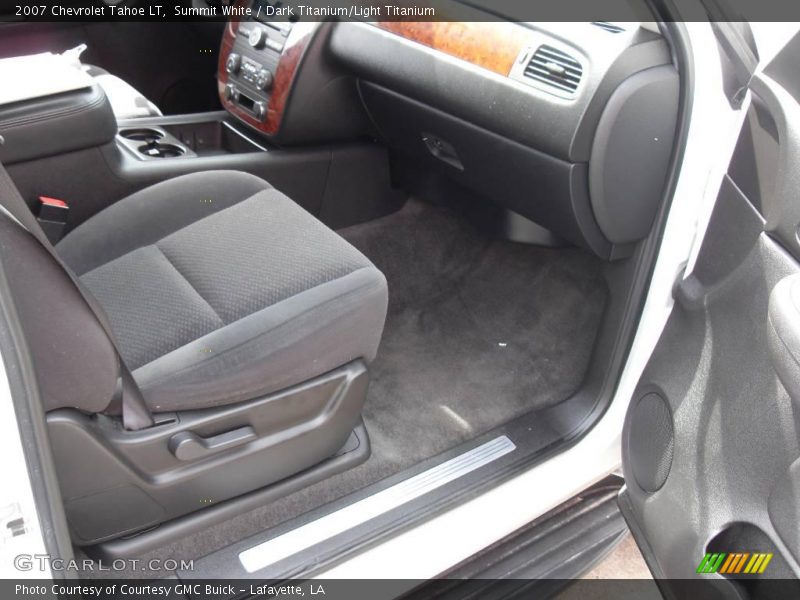 Summit White / Dark Titanium/Light Titanium 2007 Chevrolet Tahoe LT