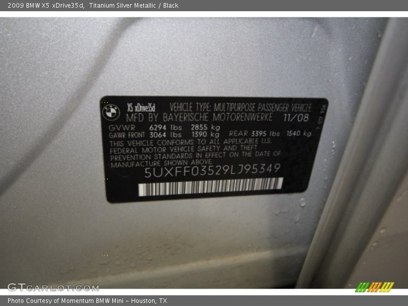 Titanium Silver Metallic / Black 2009 BMW X5 xDrive35d