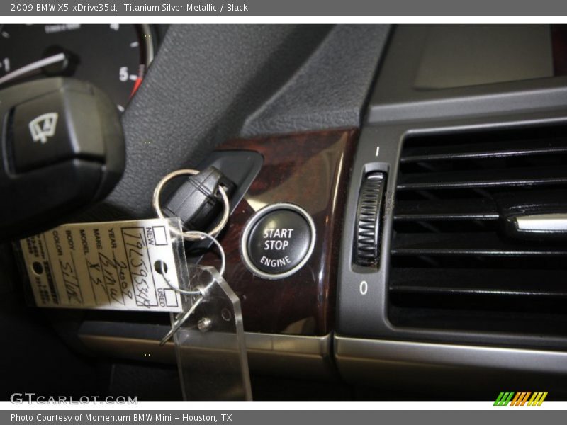 Titanium Silver Metallic / Black 2009 BMW X5 xDrive35d