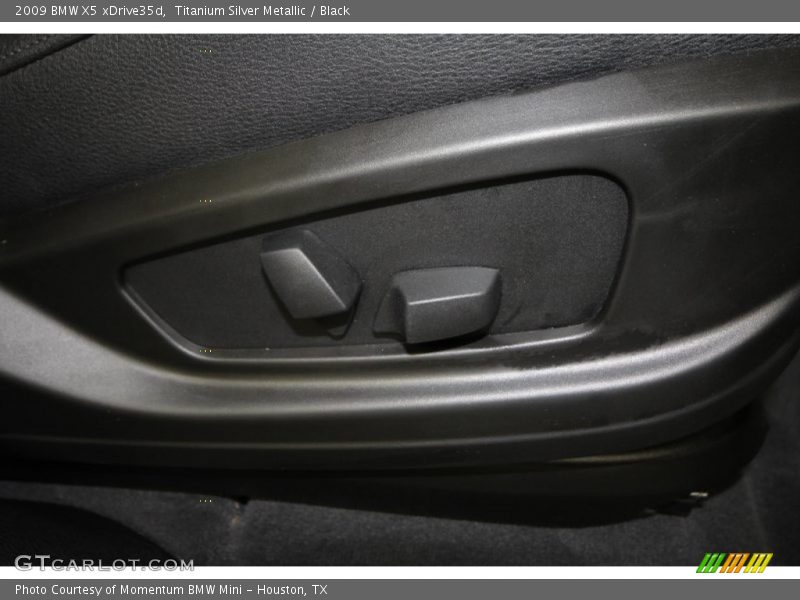 Titanium Silver Metallic / Black 2009 BMW X5 xDrive35d
