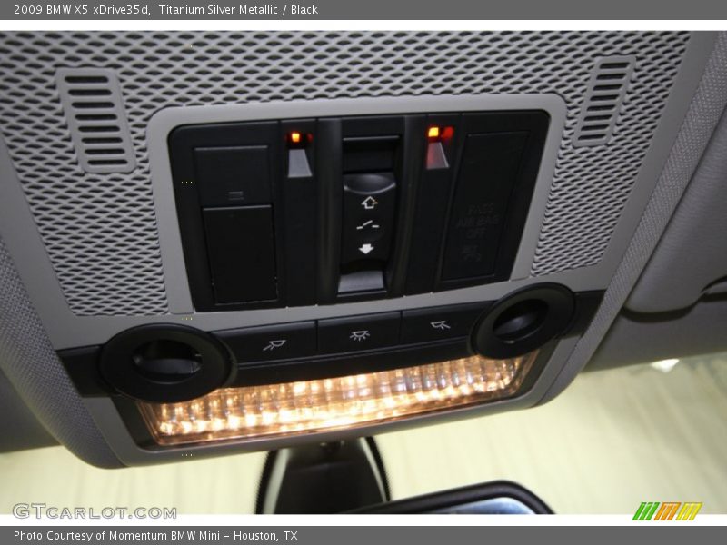 Titanium Silver Metallic / Black 2009 BMW X5 xDrive35d