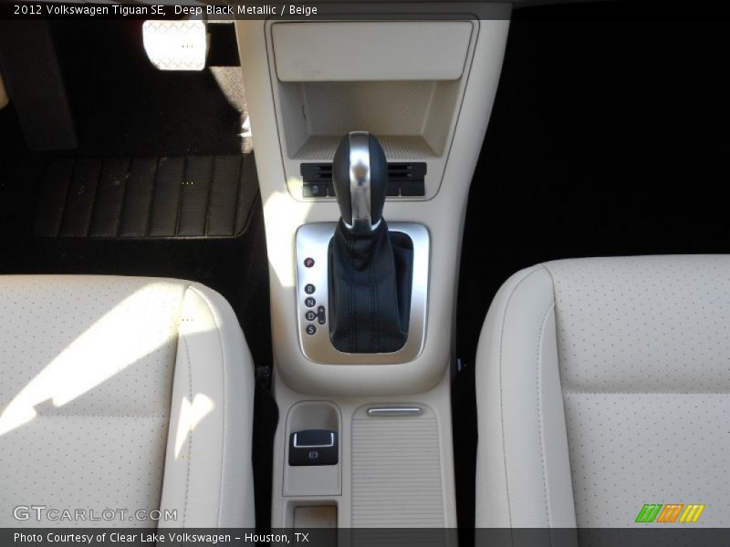 Deep Black Metallic / Beige 2012 Volkswagen Tiguan SE