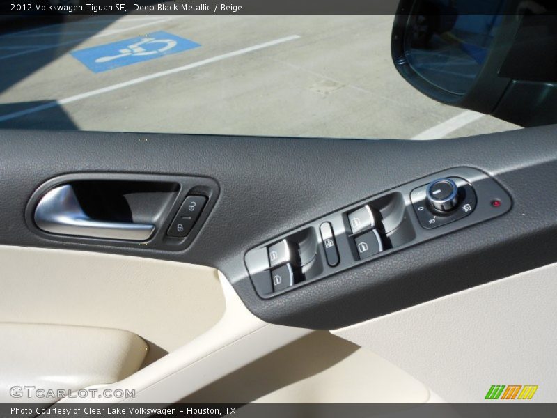 Deep Black Metallic / Beige 2012 Volkswagen Tiguan SE