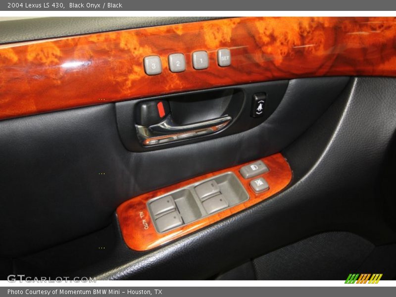 Black Onyx / Black 2004 Lexus LS 430