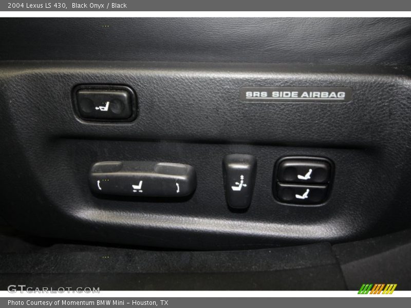 Black Onyx / Black 2004 Lexus LS 430