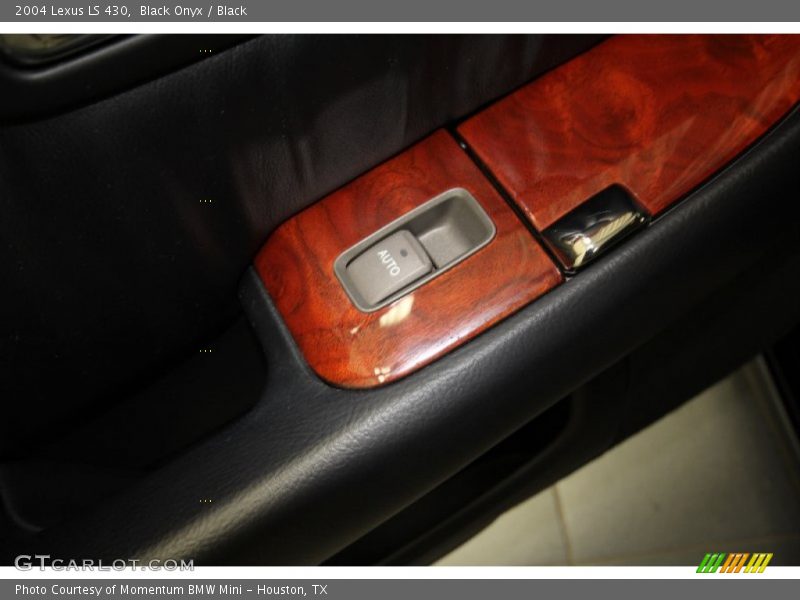 Black Onyx / Black 2004 Lexus LS 430