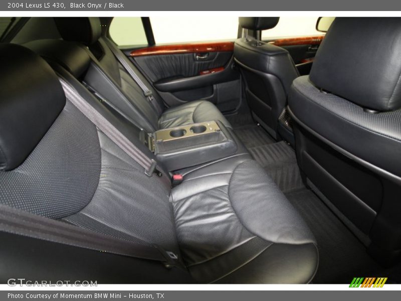 Black Onyx / Black 2004 Lexus LS 430
