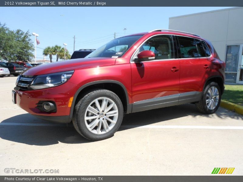 Wild Cherry Metallic / Beige 2012 Volkswagen Tiguan SE