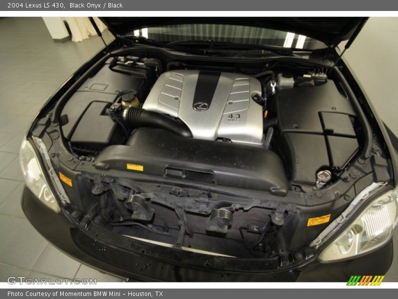 Black Onyx / Black 2004 Lexus LS 430