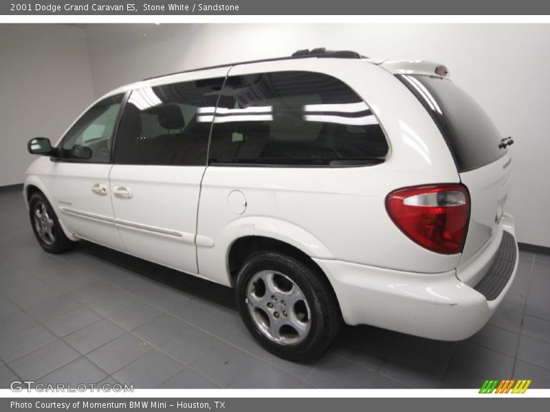 Stone White / Sandstone 2001 Dodge Grand Caravan ES