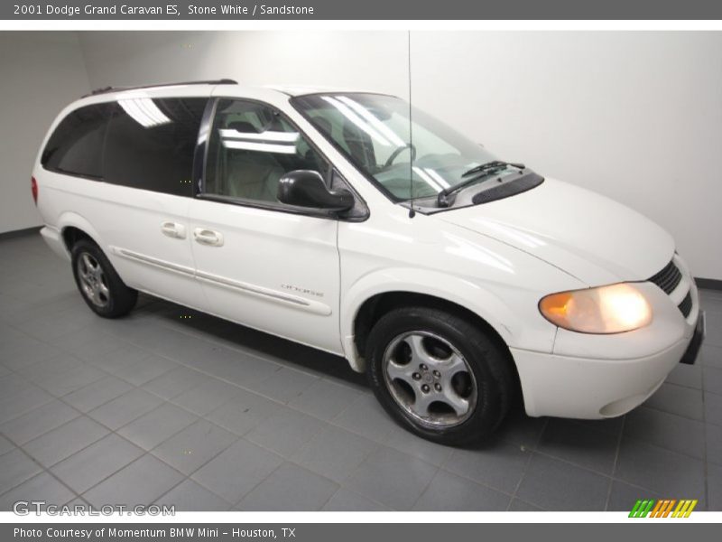 Stone White / Sandstone 2001 Dodge Grand Caravan ES