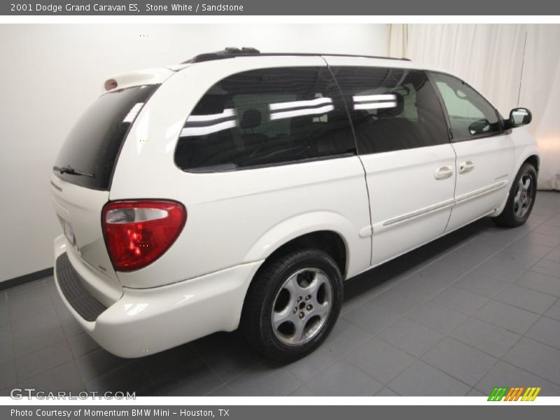 Stone White / Sandstone 2001 Dodge Grand Caravan ES