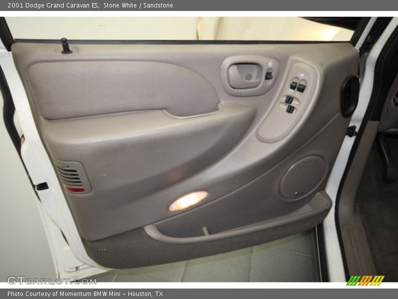Stone White / Sandstone 2001 Dodge Grand Caravan ES