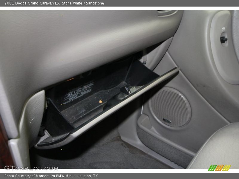 Stone White / Sandstone 2001 Dodge Grand Caravan ES