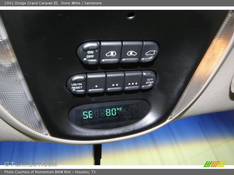 Stone White / Sandstone 2001 Dodge Grand Caravan ES