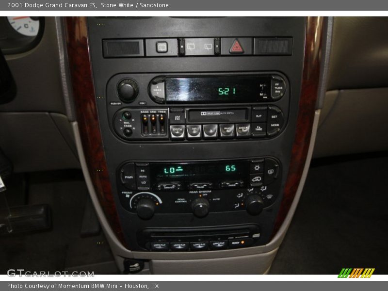 Stone White / Sandstone 2001 Dodge Grand Caravan ES