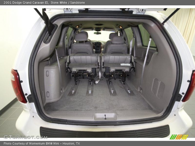 Stone White / Sandstone 2001 Dodge Grand Caravan ES
