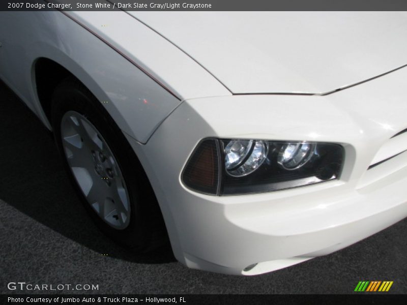 Stone White / Dark Slate Gray/Light Graystone 2007 Dodge Charger