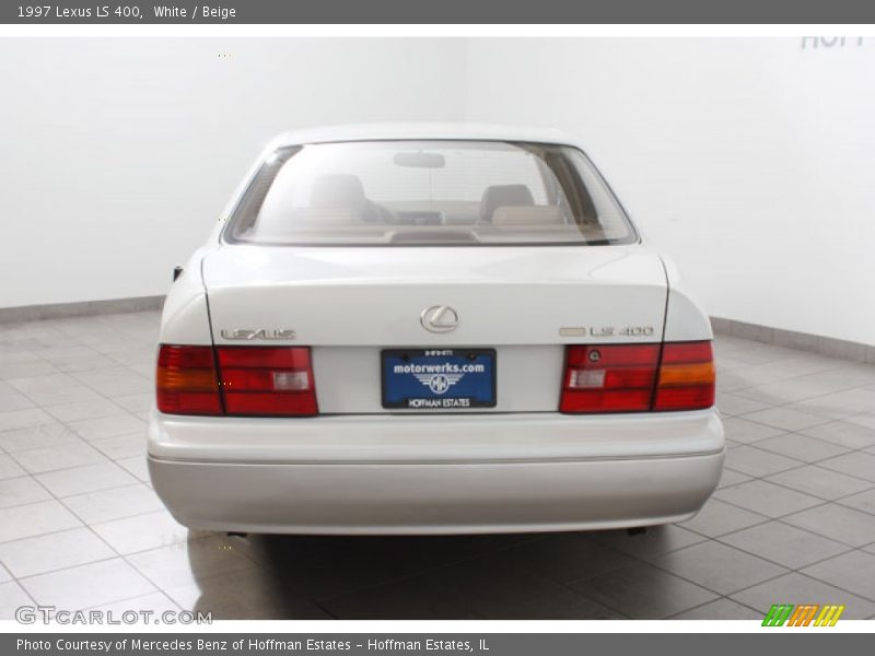 White / Beige 1997 Lexus LS 400