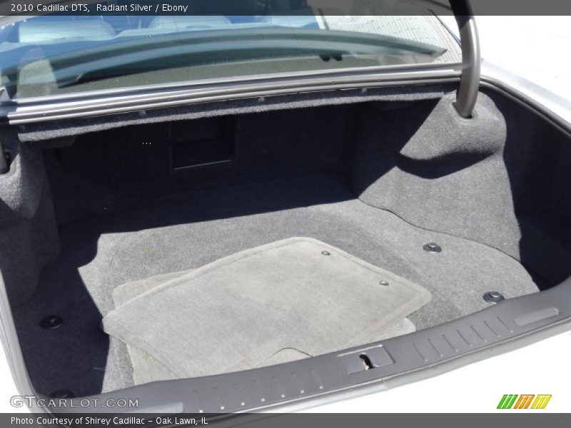 Radiant Silver / Ebony 2010 Cadillac DTS
