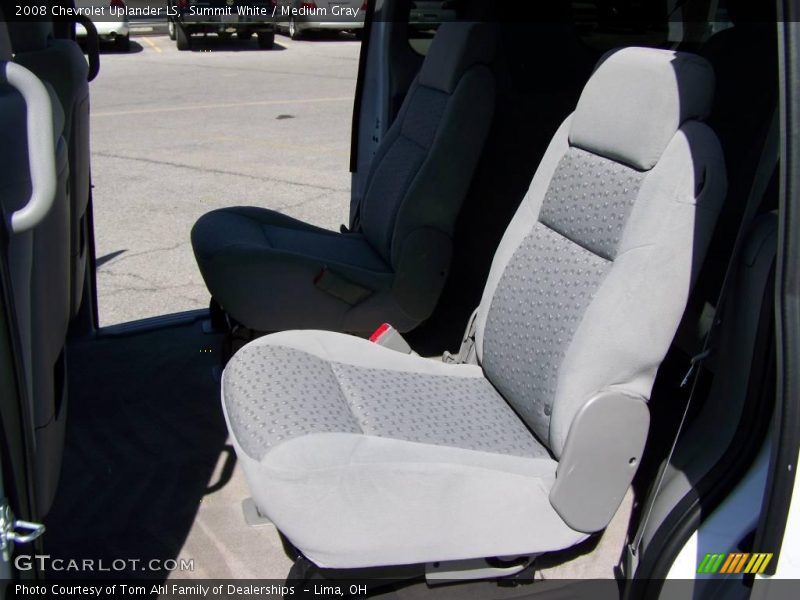 Summit White / Medium Gray 2008 Chevrolet Uplander LS