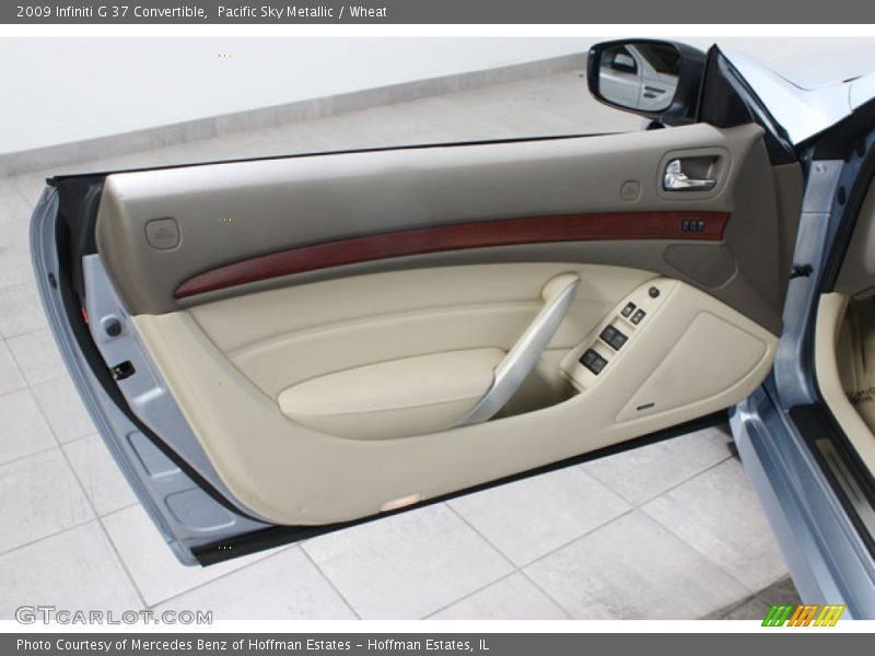 Door Panel of 2009 G 37 Convertible