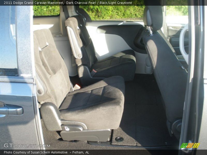 Dark Charcoal Pearl / Black/Light Graystone 2011 Dodge Grand Caravan Mainstreet