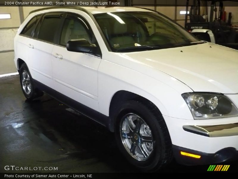 Stone White / Deep Jade/Light Taupe 2004 Chrysler Pacifica AWD