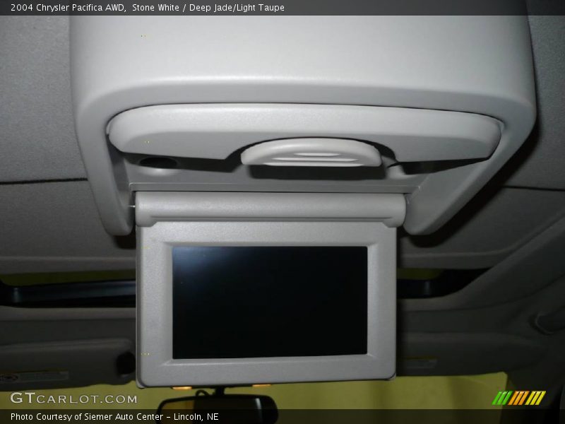 Stone White / Deep Jade/Light Taupe 2004 Chrysler Pacifica AWD