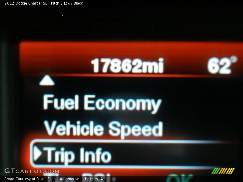 Pitch Black / Black 2012 Dodge Charger SE