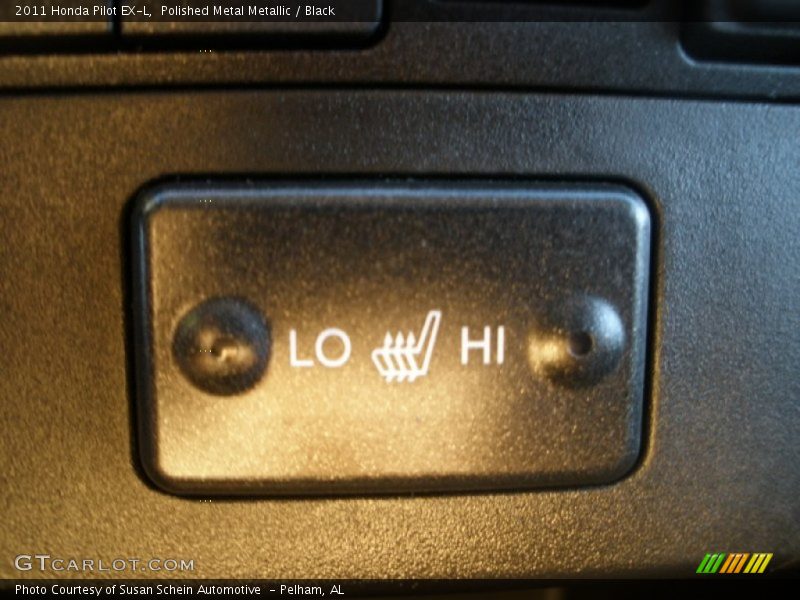 Polished Metal Metallic / Black 2011 Honda Pilot EX-L