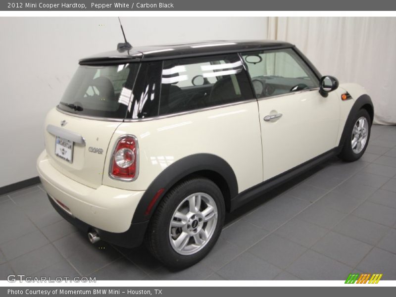 Pepper White / Carbon Black 2012 Mini Cooper Hardtop