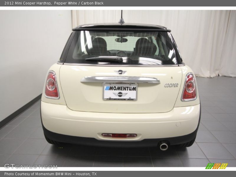 Pepper White / Carbon Black 2012 Mini Cooper Hardtop