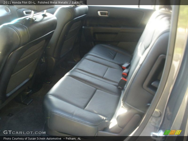 Polished Metal Metallic / Black 2011 Honda Pilot EX-L