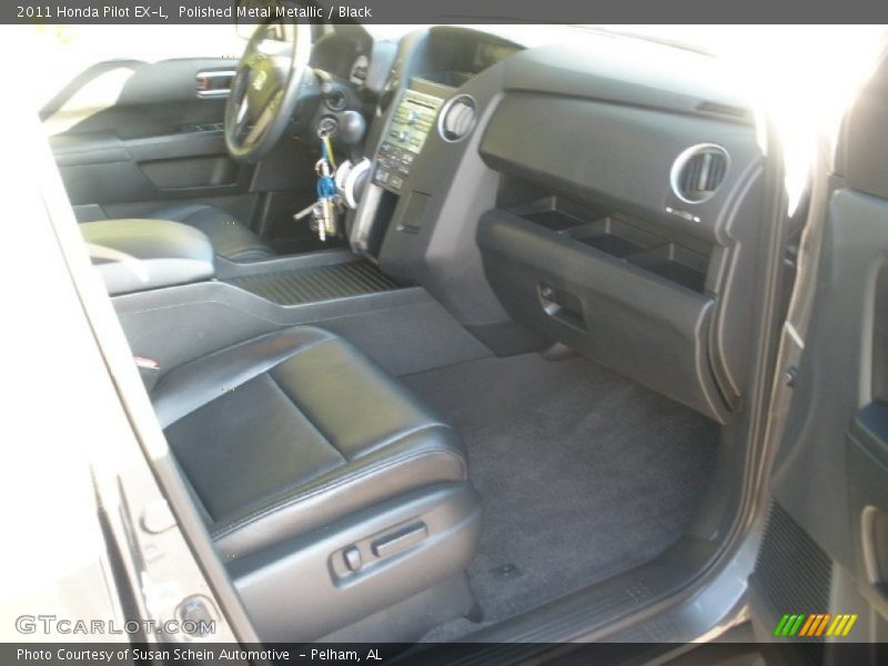 Polished Metal Metallic / Black 2011 Honda Pilot EX-L