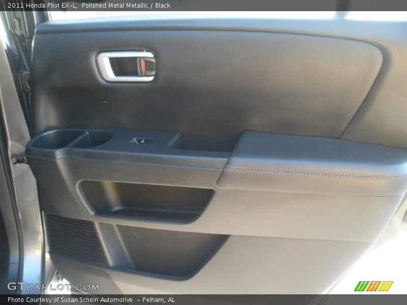 Polished Metal Metallic / Black 2011 Honda Pilot EX-L