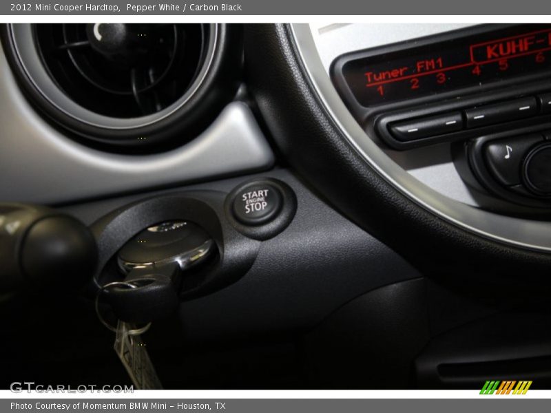 Pepper White / Carbon Black 2012 Mini Cooper Hardtop