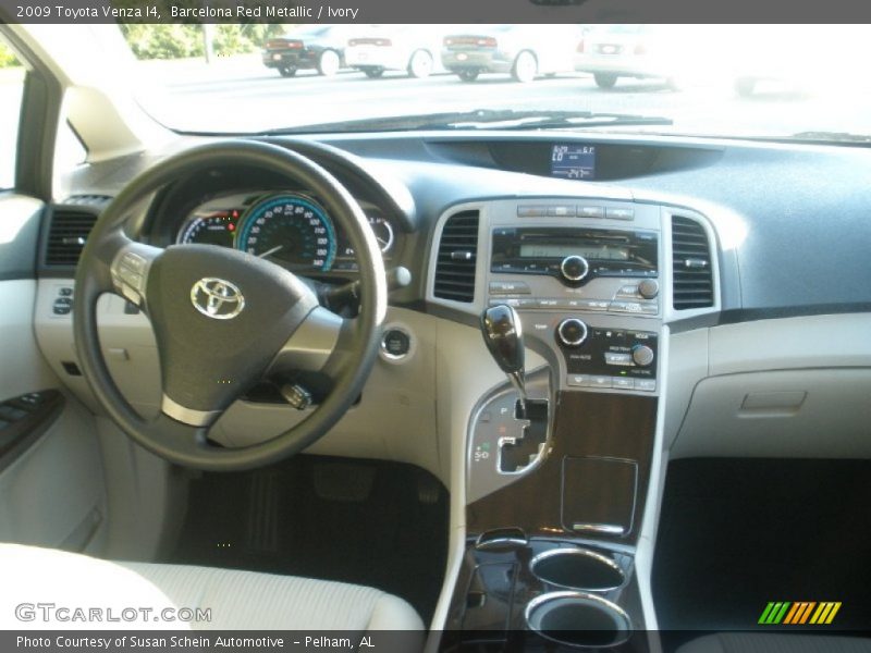 Barcelona Red Metallic / Ivory 2009 Toyota Venza I4