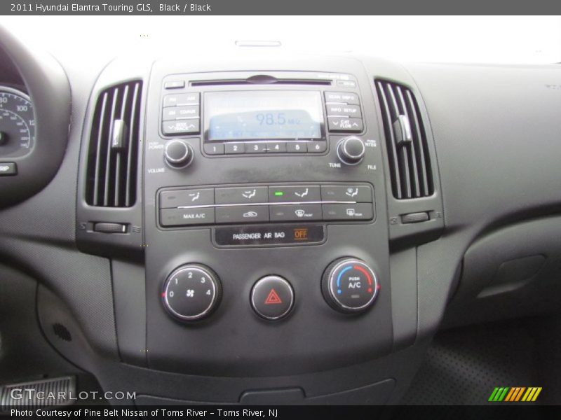 Black / Black 2011 Hyundai Elantra Touring GLS