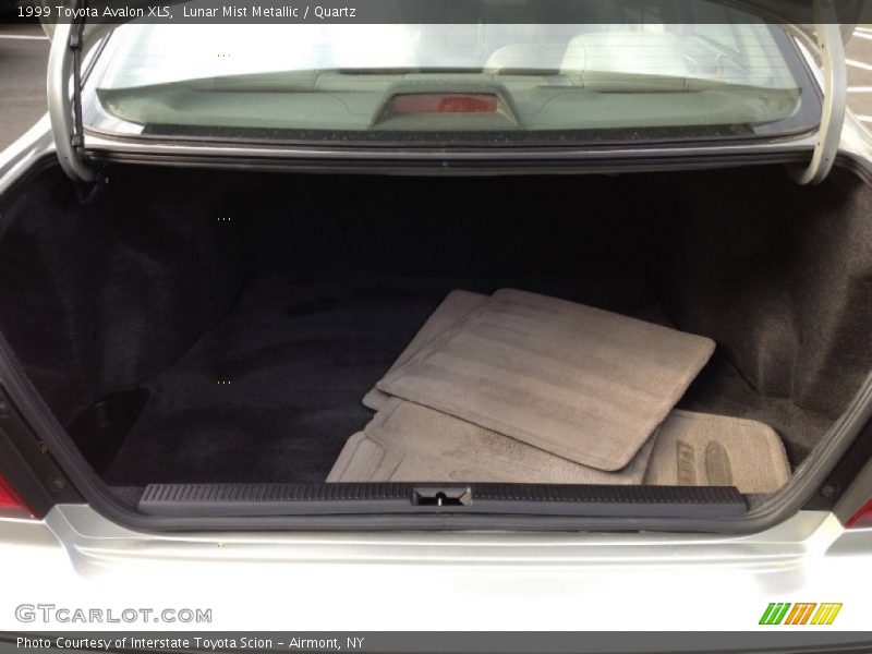 Lunar Mist Metallic / Quartz 1999 Toyota Avalon XLS